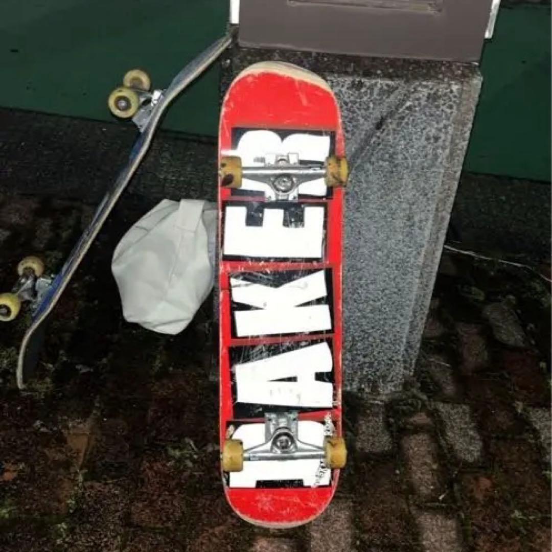 ベイカー　コンプリートスケートボード baker BAKER Supreme