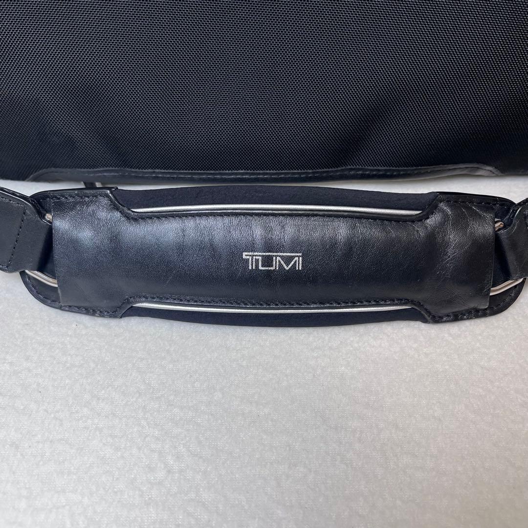 TUMI 255003D2 ARRIVE フェアバンクスブリーフケース