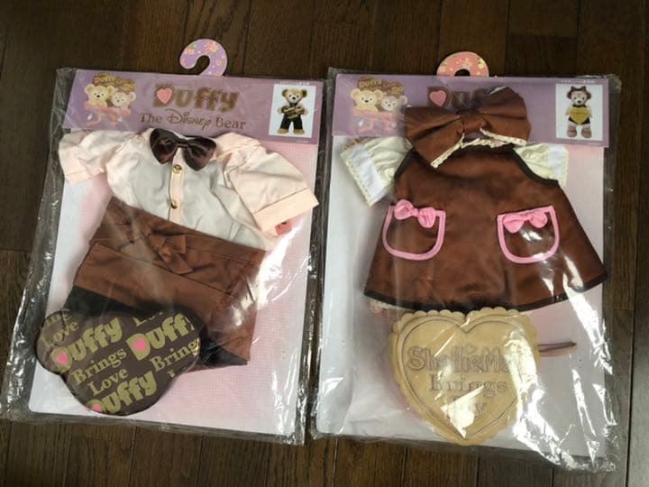 ダッフィーとシェリーメイのコスチューム