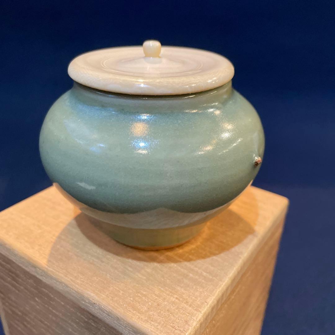 時代物「茶入」裏千家15代家元【鵬雲斎】書付の『青磁の茶入』です。