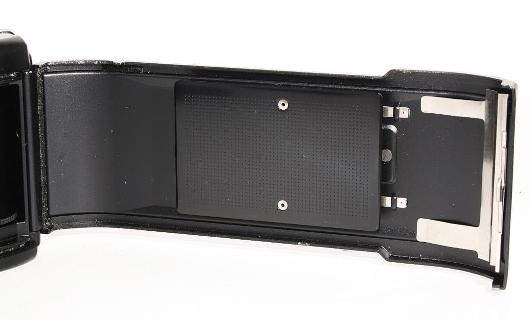 【完動/美品】Nikon ニコン EM 一眼レフフィルムカメラ ボディ