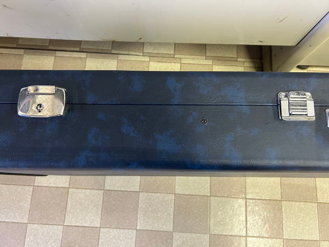 三味線　中棹　ハードケース付き