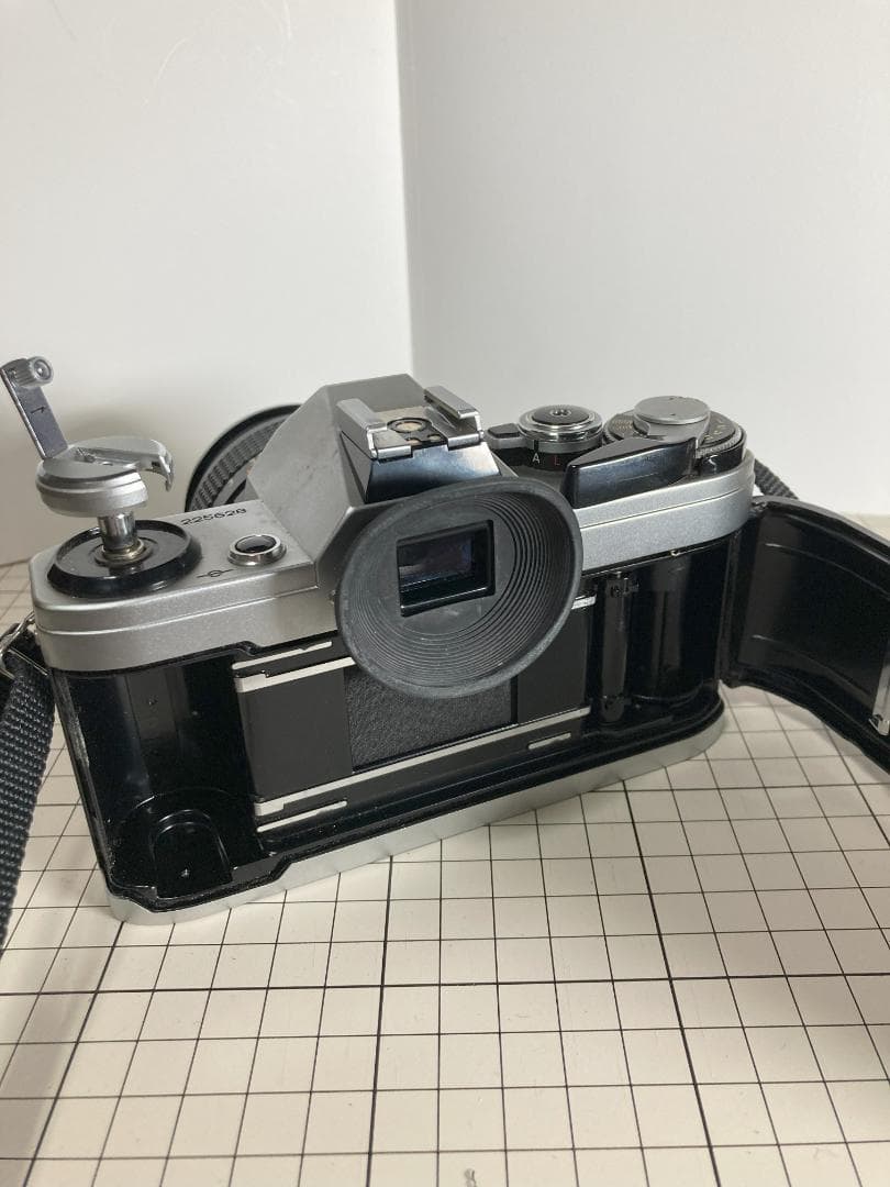 Canon AE-1 フィルム一眼レフカメラ　動作確認済