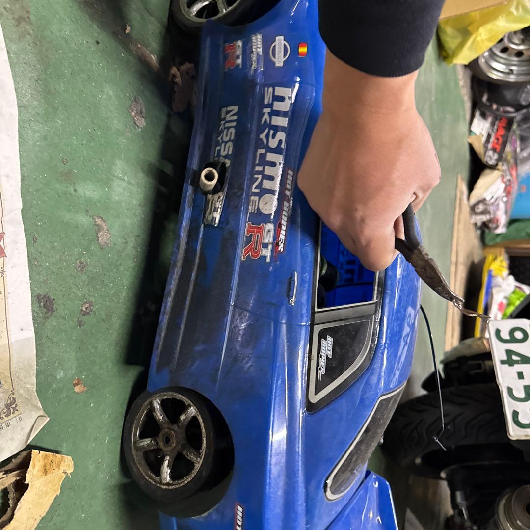 lightning street hot bodies エンジン　ラジコン