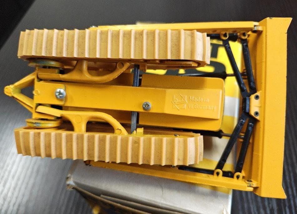 ヴィンテージ 西ドイツ製 Kettendozer ブルドーザー CAT D9