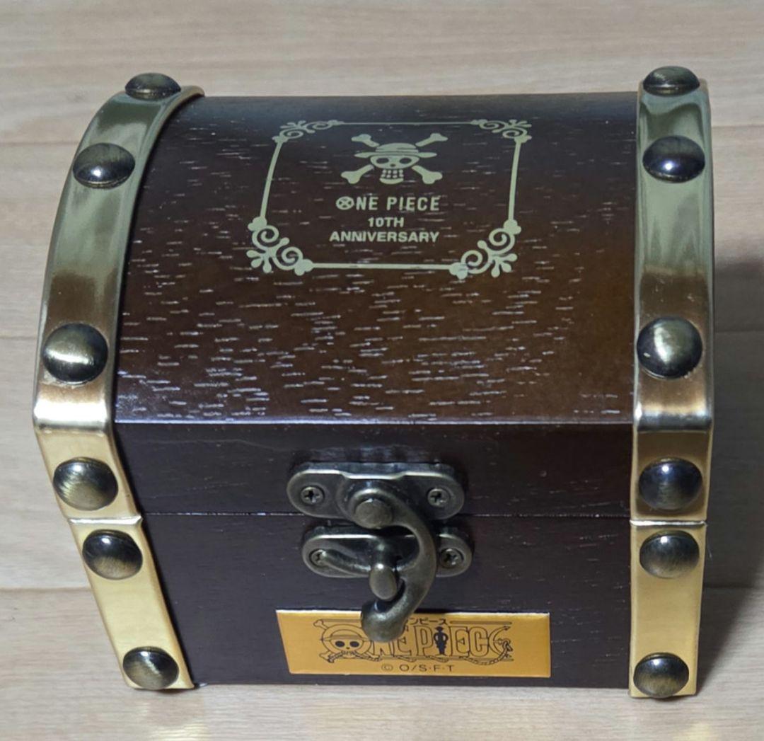 超希少未使用　ワンピース 10th 記念公式腕時計　証明書付全世界9999個限定