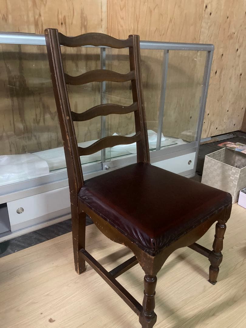 か*き様 木製ダイニングチェア ラダー背もたれ　ビンテージ　梱包発送たのめる便で
