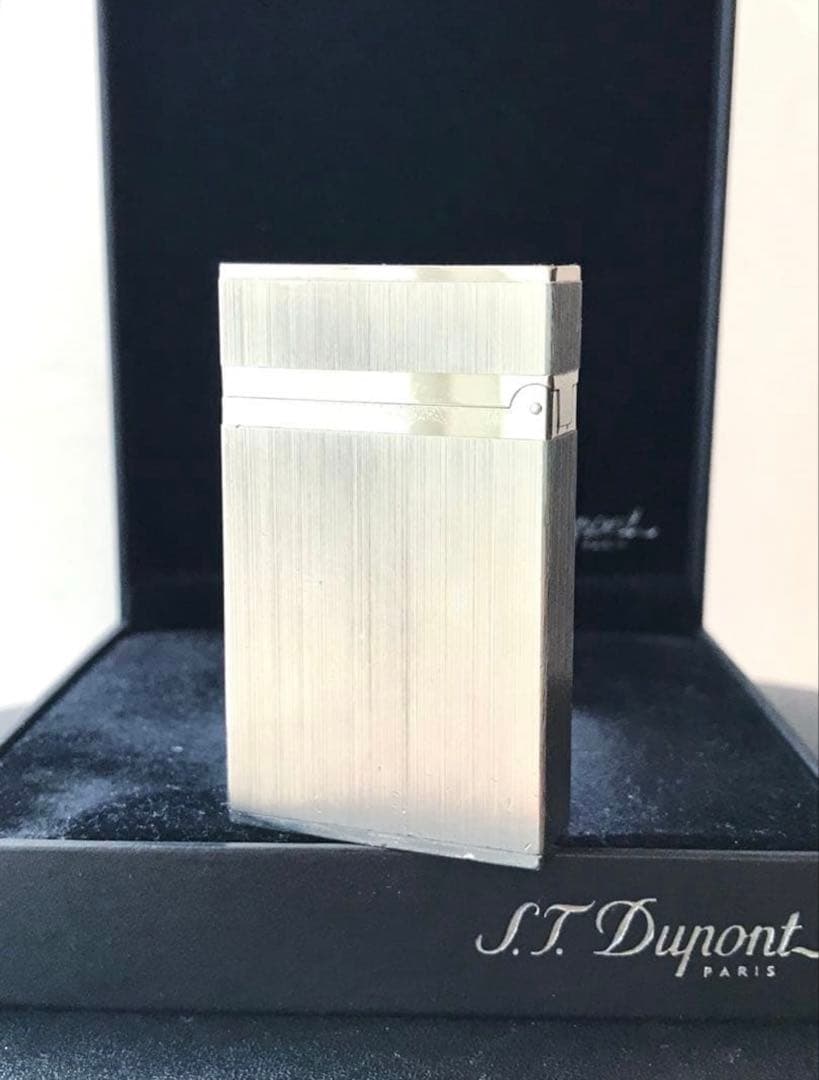 開閉音あり　快音キィーーン　デュポン　ガスライター　シルバー　ライン２