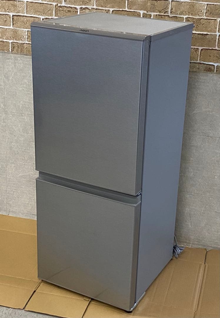 うみ 札幌市内限定 冷蔵庫 126L 2022年製 AQR-13M-