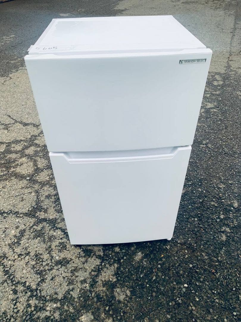 送料設置無料　YAMADA ノンフロン冷凍冷蔵庫　YRZ-C09H1