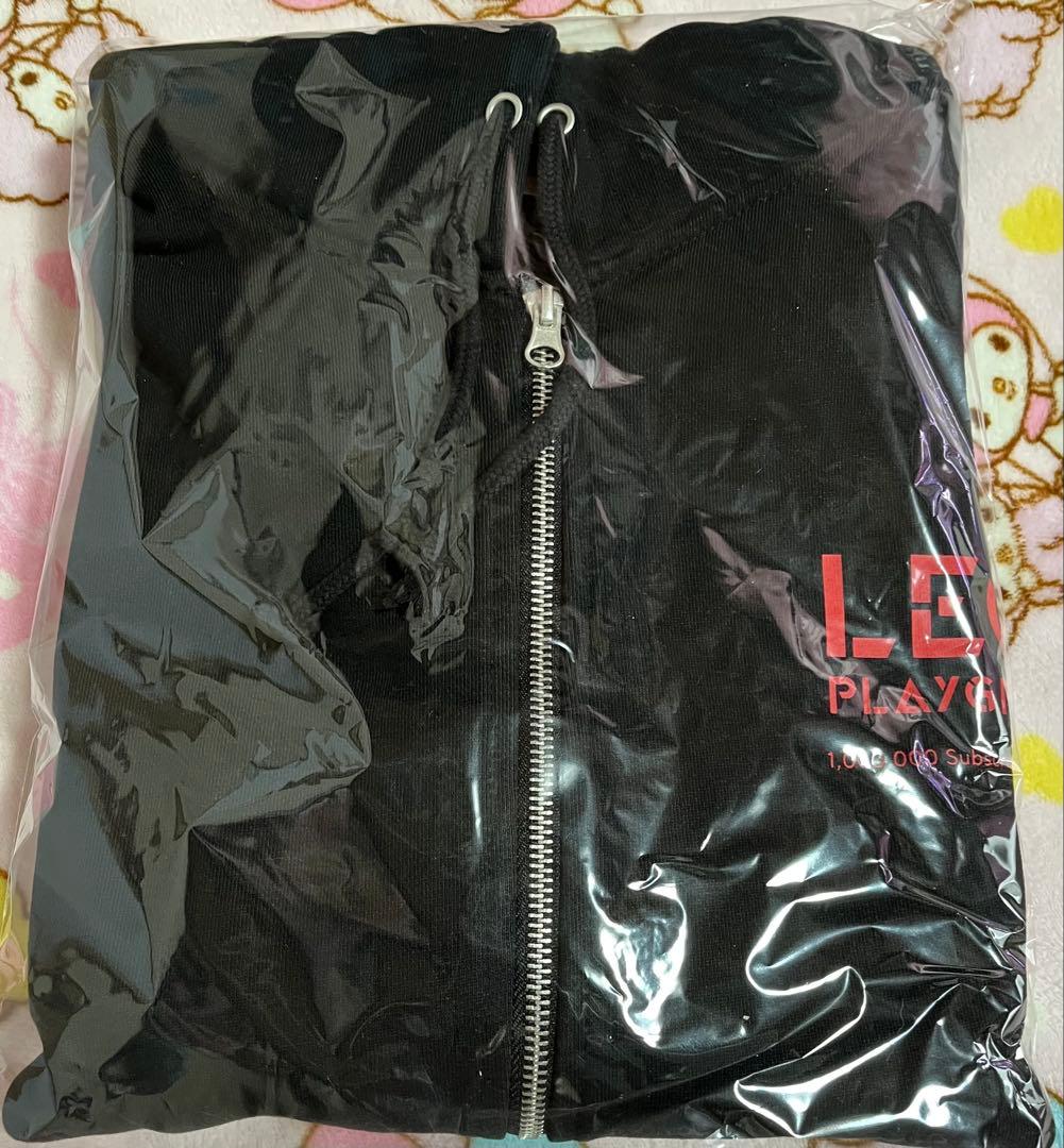 山田涼介　LEO size パーカー　タンブラー　ビジュアルカード　新品未開封