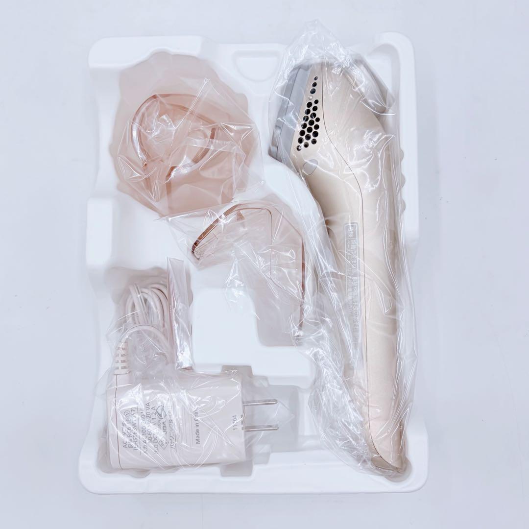 【未使用品】Panasonic イオン美顔器 EH-ST99-N ゴールド