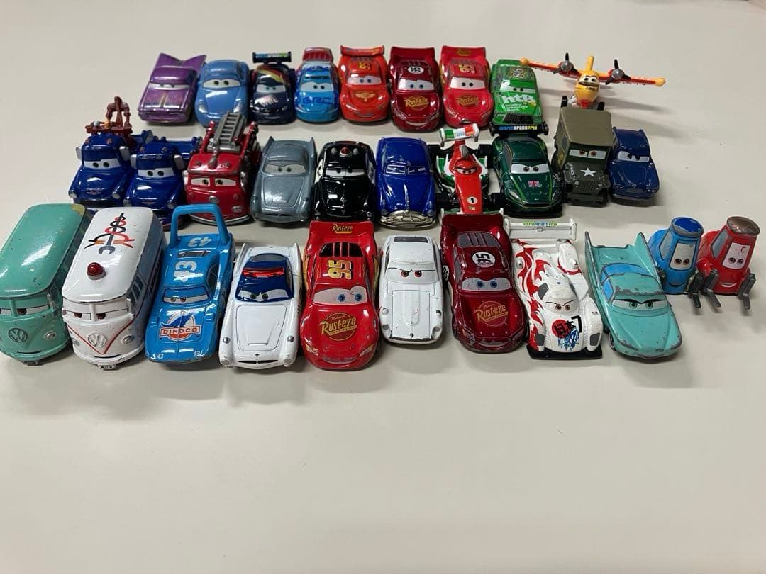 カーズ トミカ　まとめ