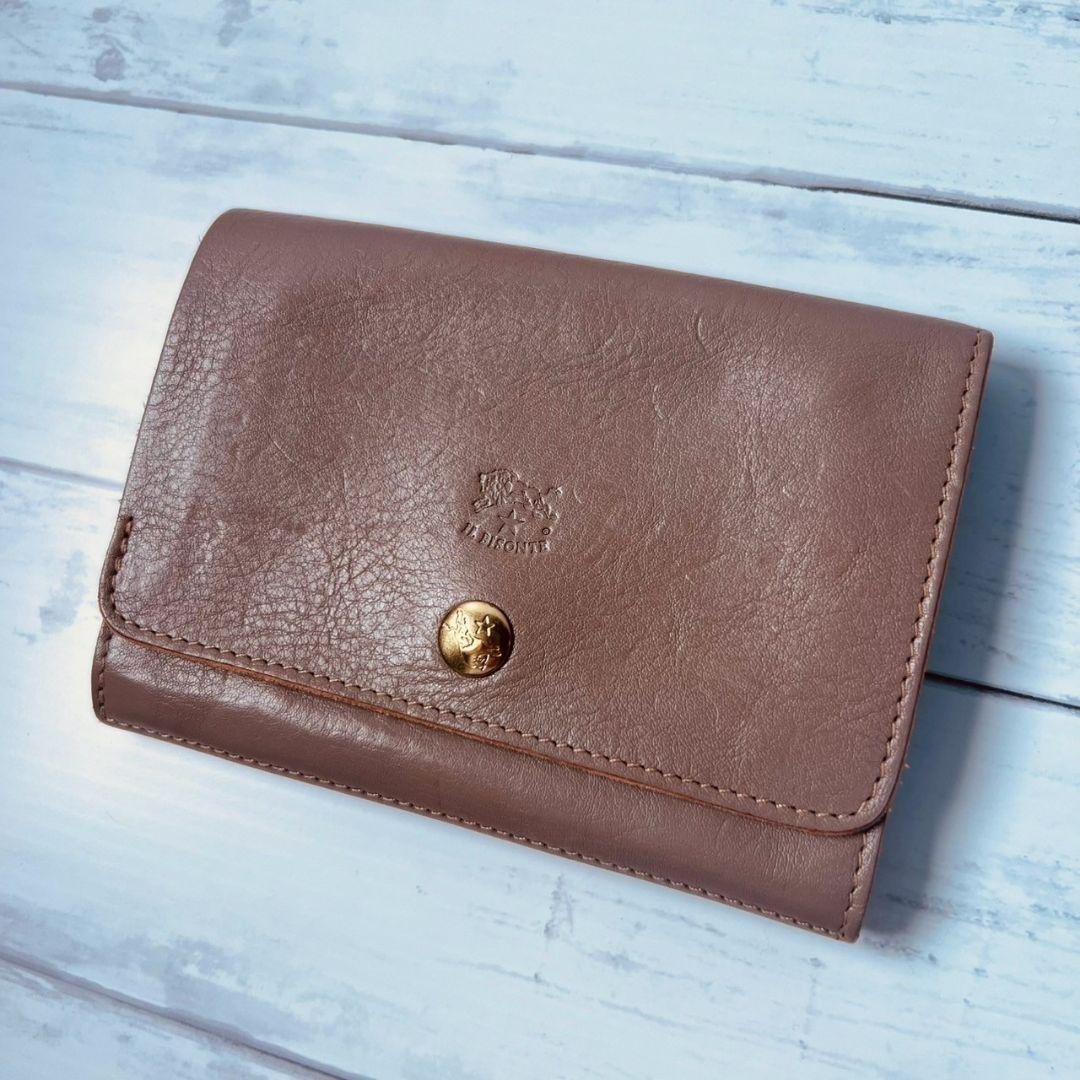 【希少　高級感漂う美しい本革】　IL BISONTE　二つ折り財布　バイソン刻印