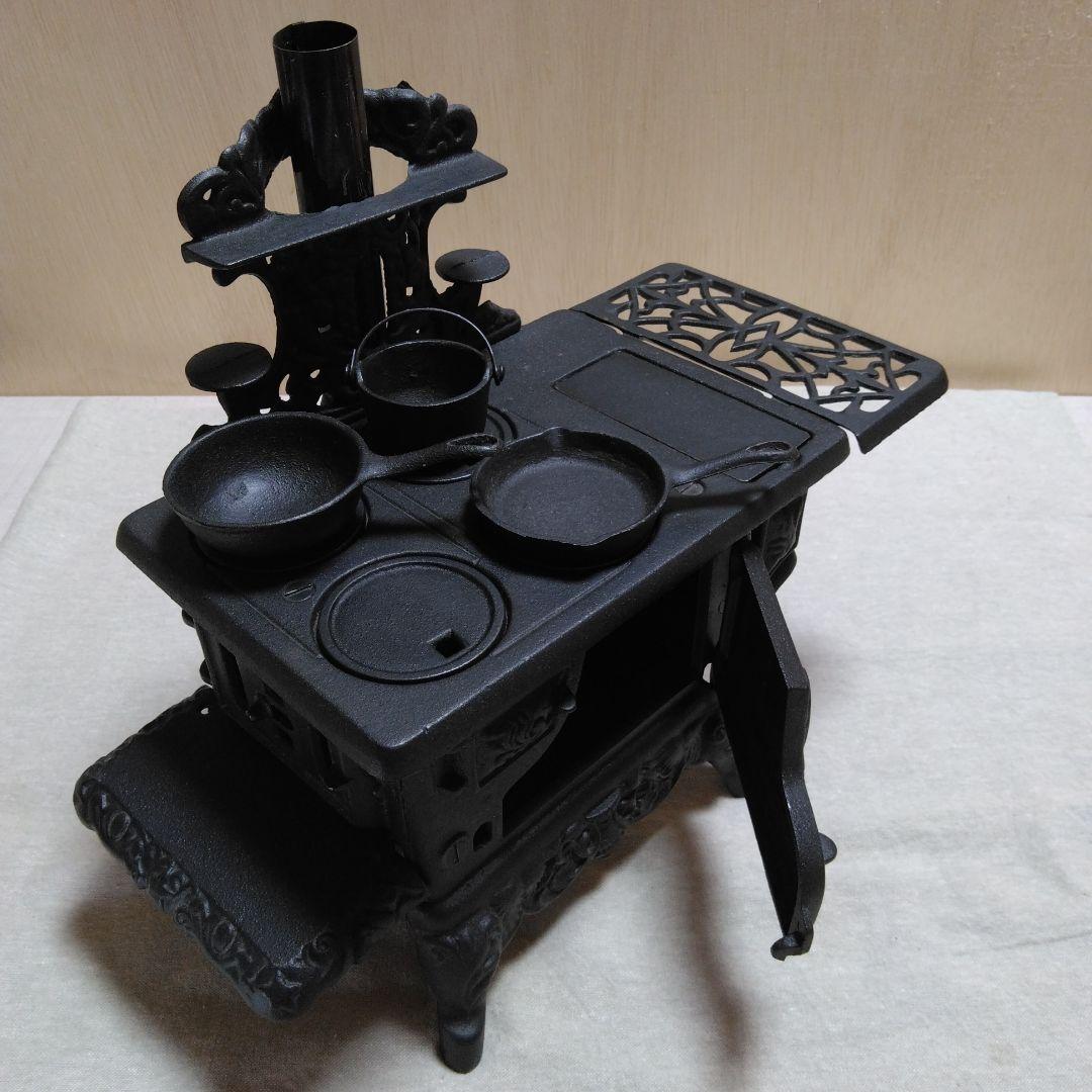 ヴィンテージCRECENTミニチュア鋳鉄製ストーブ·アンティークキッチン·レア