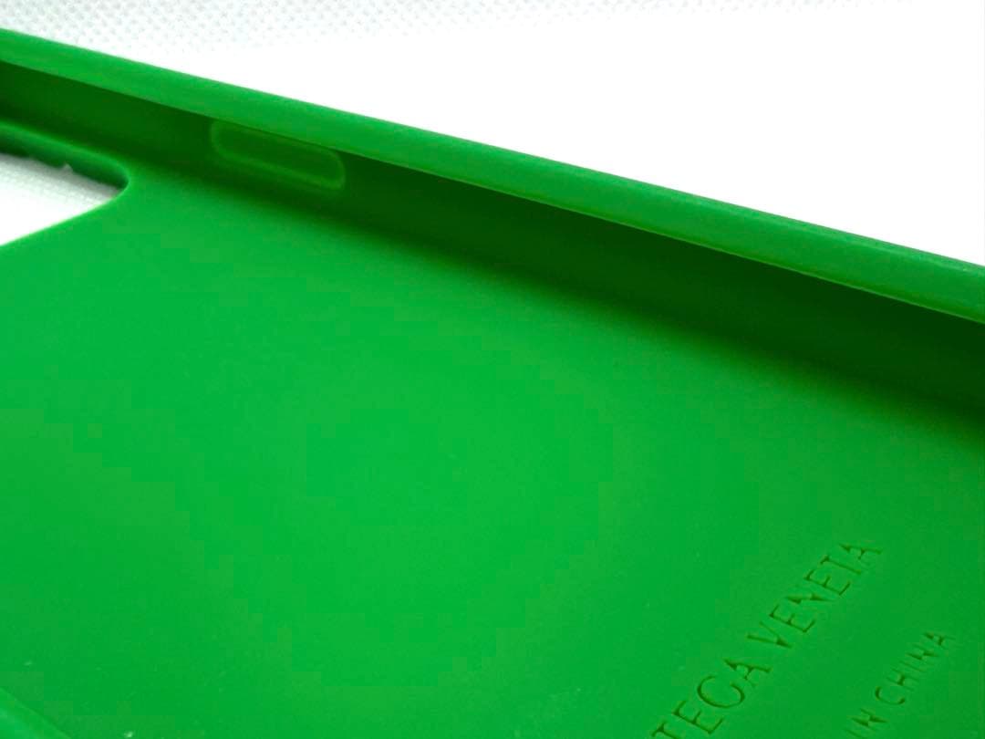 ボッテガヴェネタ BOTTEGA VENETA iphone14pro ケース