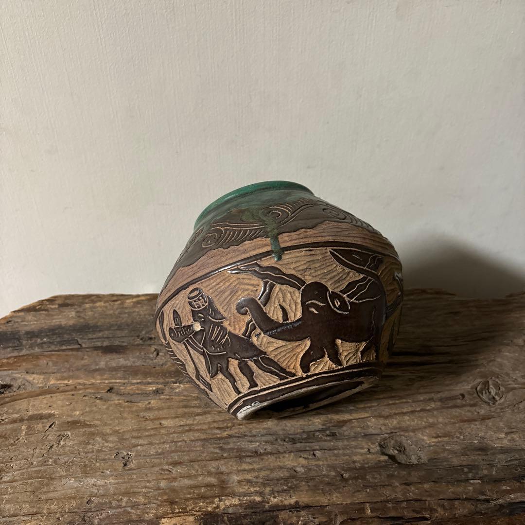 琉球古典焼　壺　古民芸.やちむん.壺屋焼.古道具.骨董品.アンティーク　検:李朝