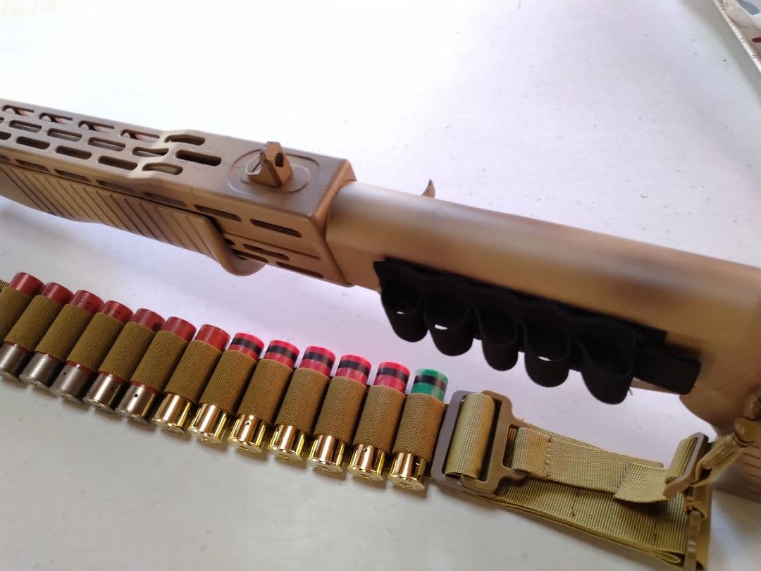 東京マルイ SPAS12 18歳以上エアーショットガン　中古