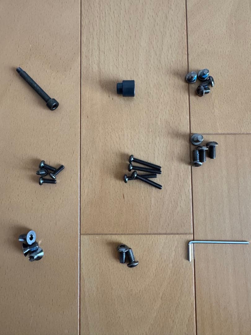 エルゴトロン　TRACEモニターマウント　モニターアーム