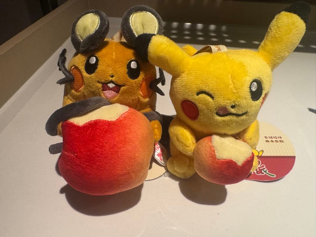 ポケモン デデンネ ピカチュウ　マスコット 果然一派 ぬいぐるみ　中国限定