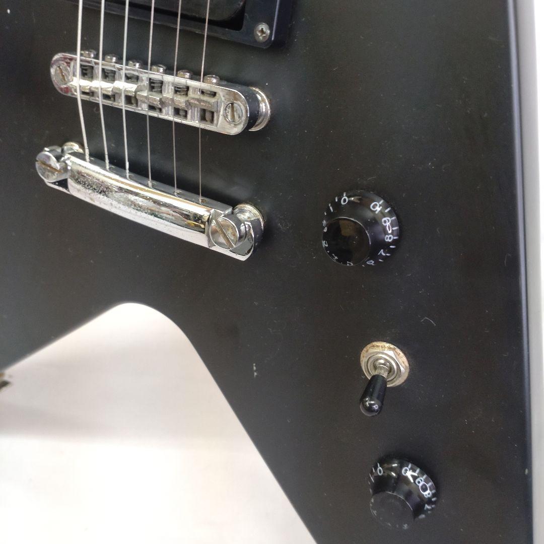 TRIAMPH フライングV マットブラック