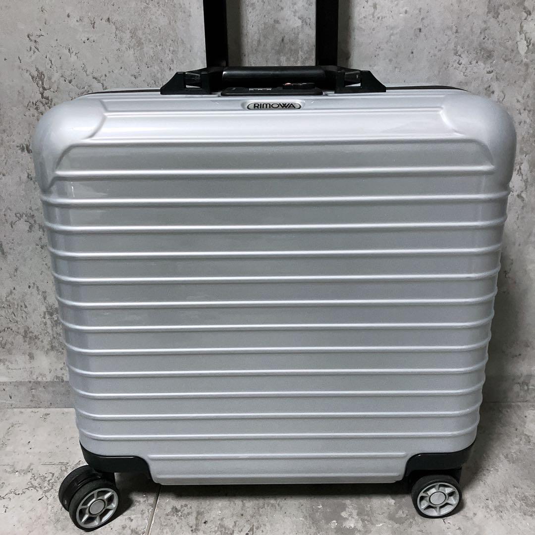 【希少】リモワ サルサ ビジネストローリー 4輪 機内持込み可能 外装良好