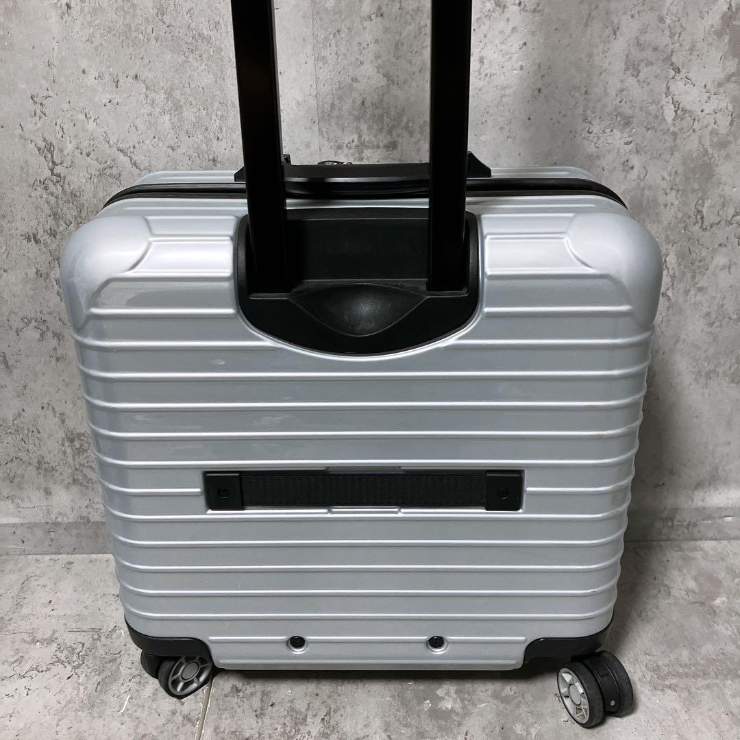 【希少】リモワ サルサ ビジネストローリー 4輪 機内持込み可能 外装良好