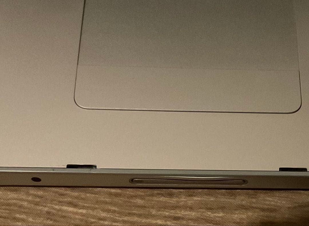 2006購入　17インチ Apple MacBook Pro 本体