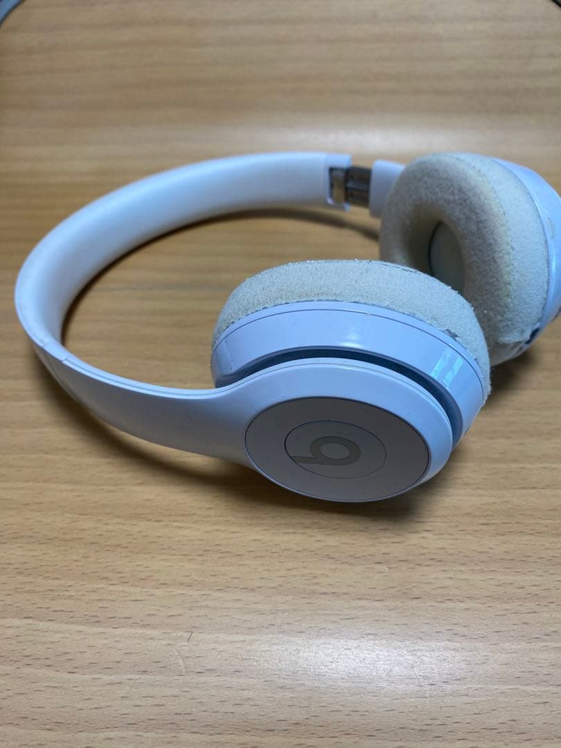 Beats ワイヤレスヘッドフォン ホワイト　ヘッドホン青セット