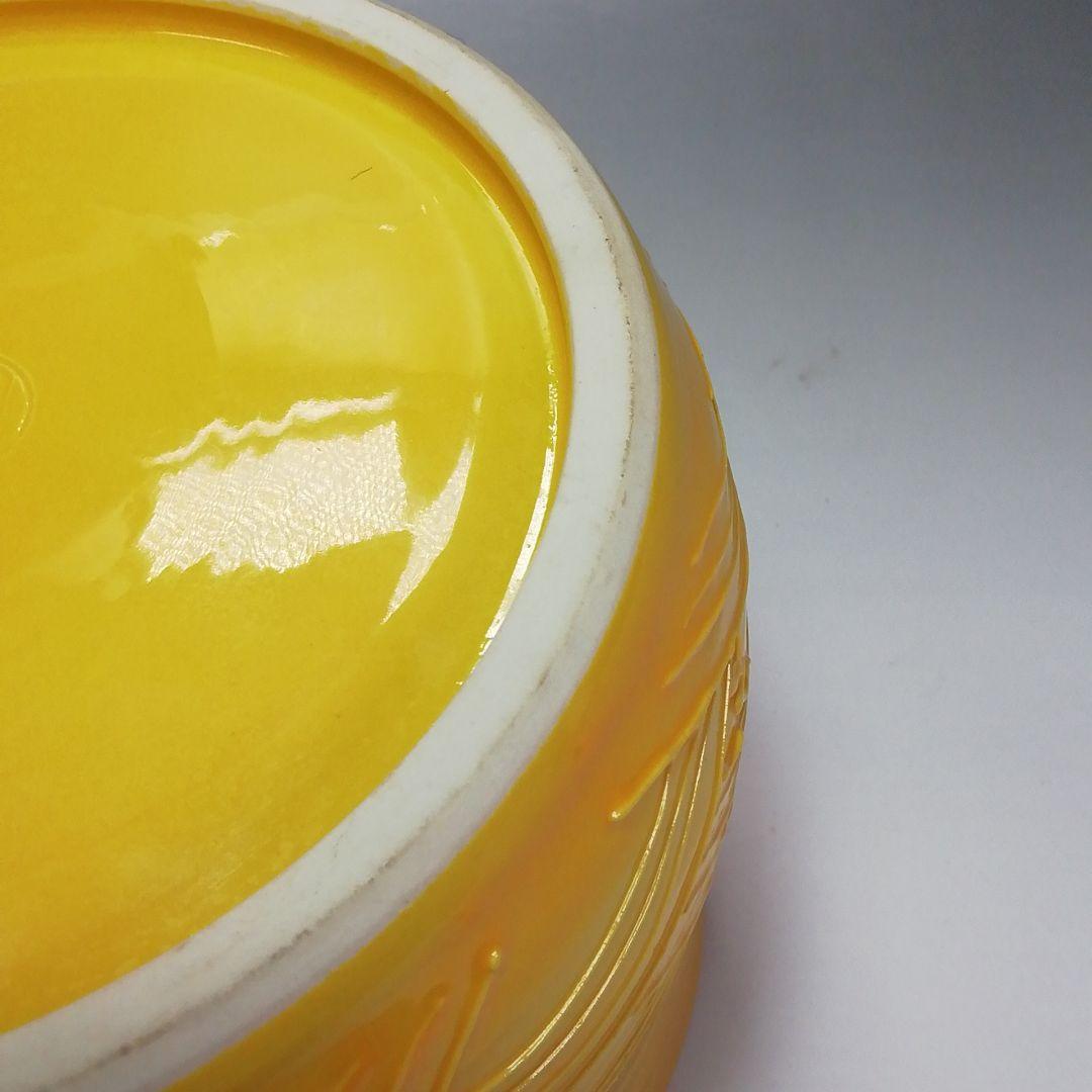 Ｓ５７０　水指　『黄交趾　荒磯』『叶松谷造』　共箱　茶道具