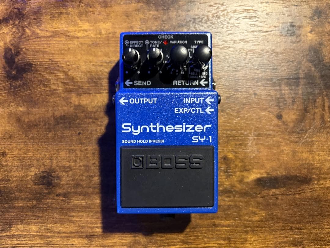 ギター BOSS - SY-1 Synthesizer