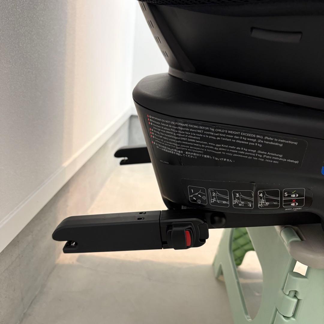 Joie チャイルドシート アーク360° ISOFIX ①