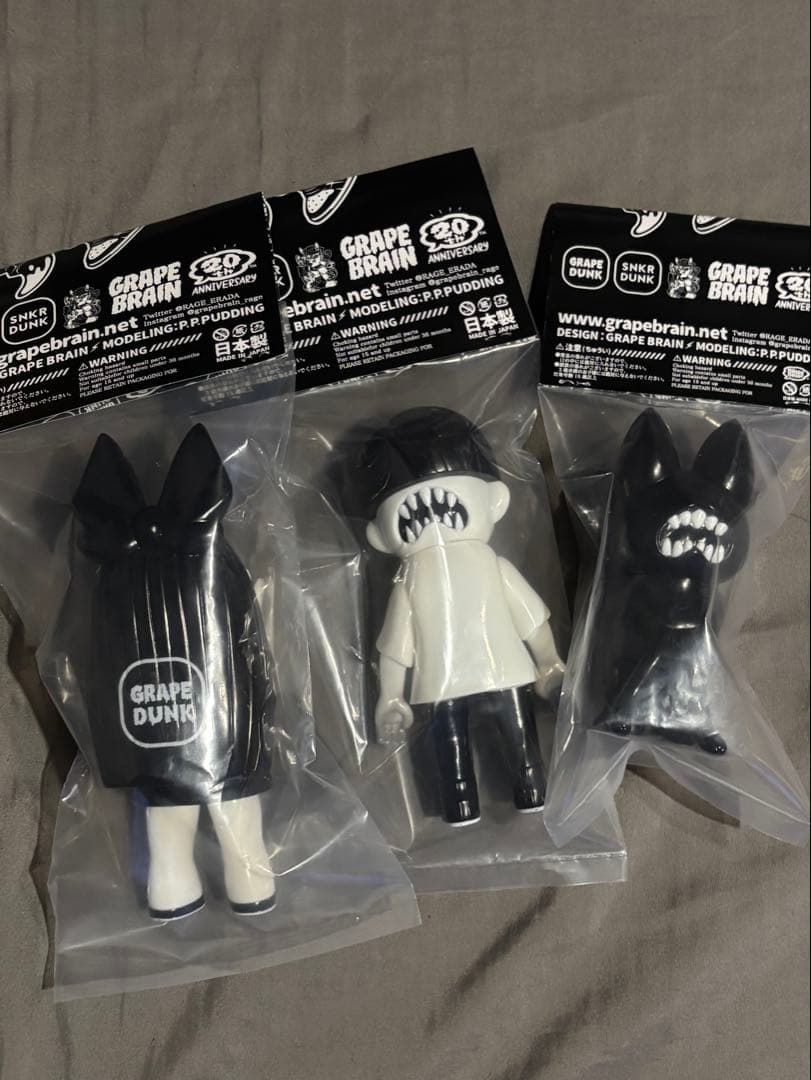 【3体セット】GRAPEBRAIN × SNEAKERDUNK