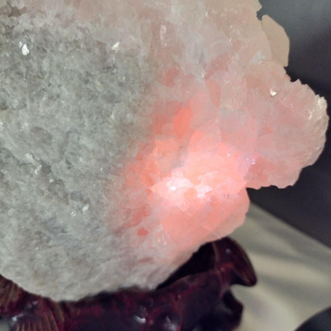 ピンクカルサイト クラスター　台座付き