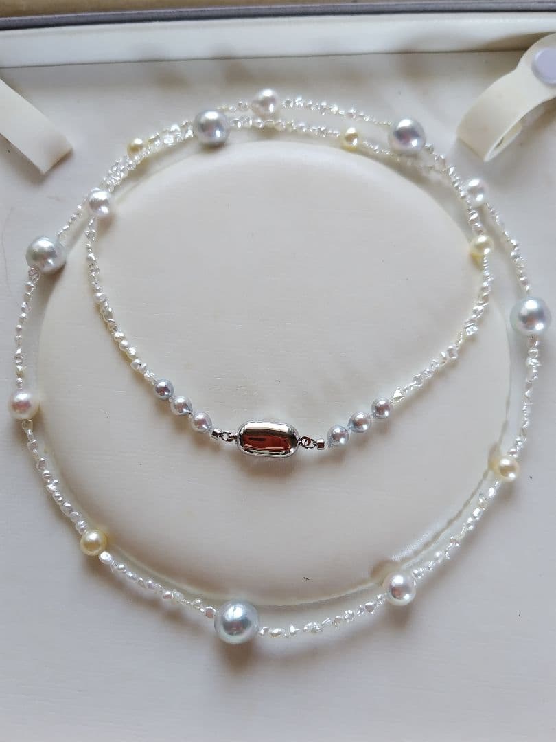 各サイズの、アコヤ真珠、あこや芥子パールの、セミロングネックレス