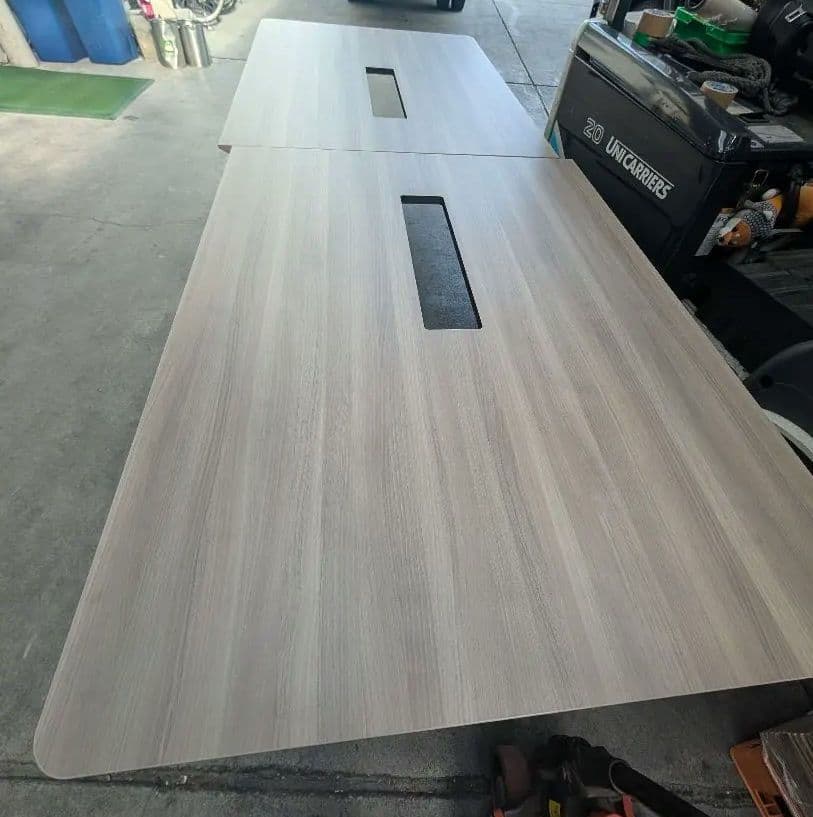 オフィステーブル　配送可　オカムラ　プリシード　8人がけ　会議テーブル　美品