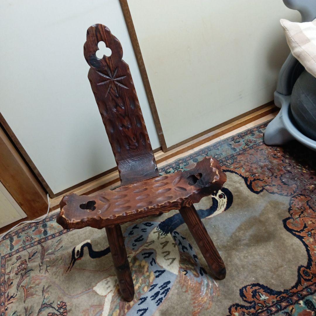 木製彫刻　アンティーク椅子