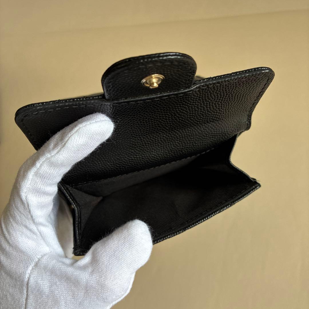 キッチン戦隊クックルン★CHANELシャネル三つ折り財布　キャビアスキン黒