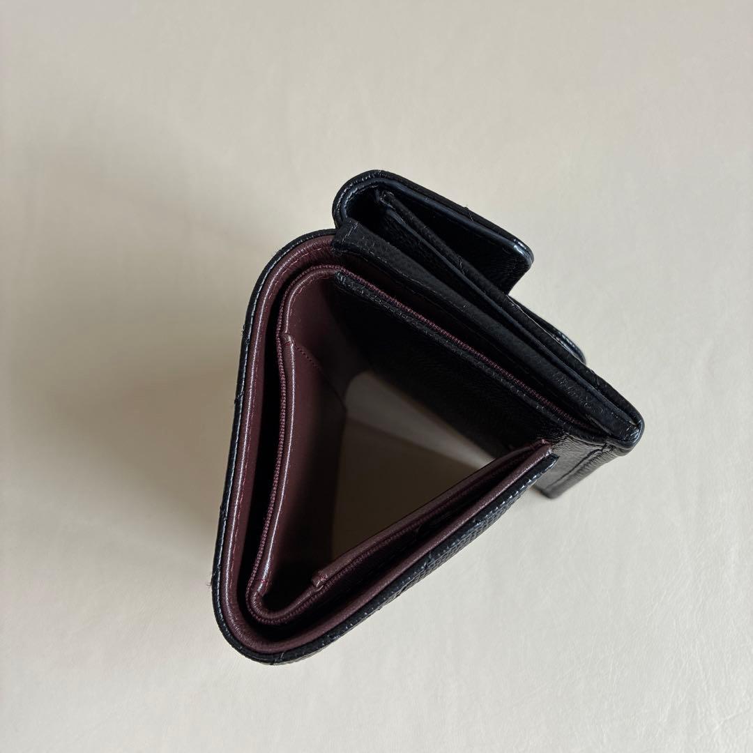 キッチン戦隊クックルン★CHANELシャネル三つ折り財布　キャビアスキン黒