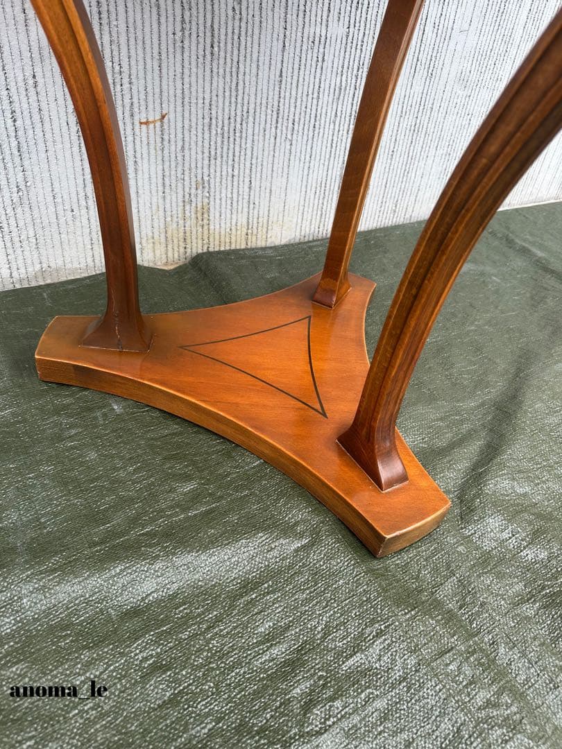 【サイドテーブル】木製　イタリア　オケージョナル　飾り台　花台　インテリア◎