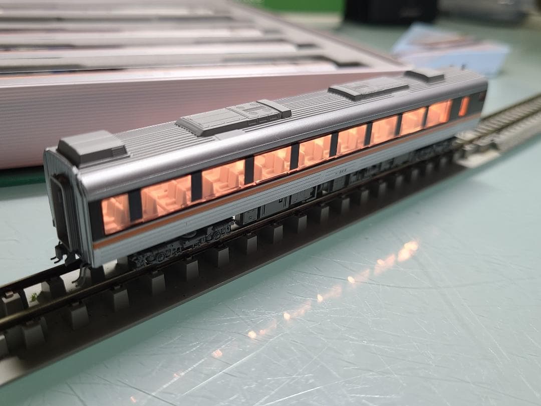 KATO 10-401 キハ85系　ワイドビューひだ　5両基本セット室内灯付