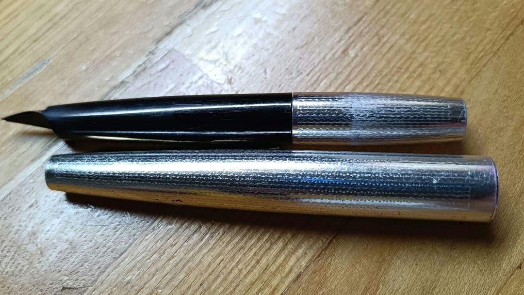 【特価】Teikin/18k万年筆＆PARKER /ボールペン 2本セット