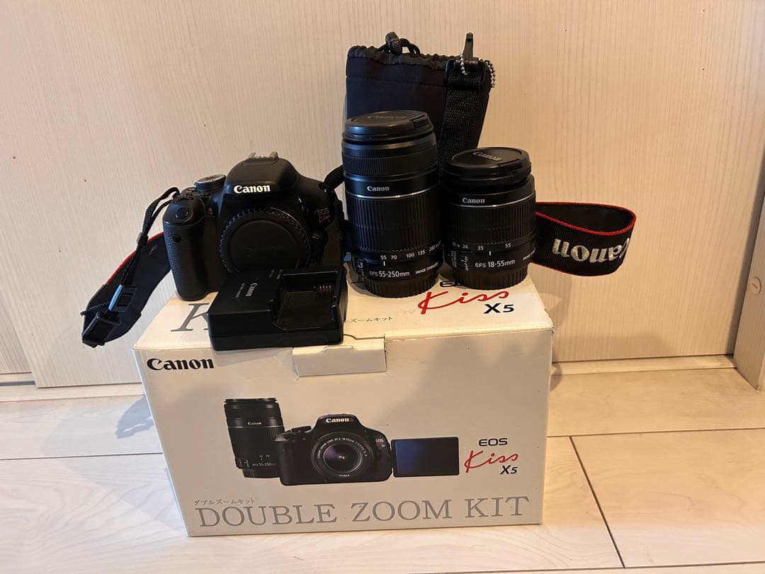 Canon EOS Kiss X5 ダブルズームキット