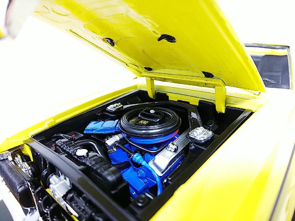 ウェリー 1/18 マーキュリー・クーガー・エリミネーター ダイキャストカー