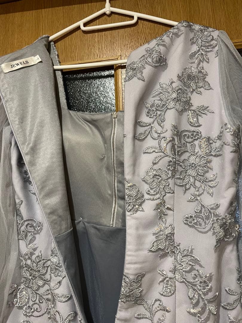 極美品ジュエルズドレス