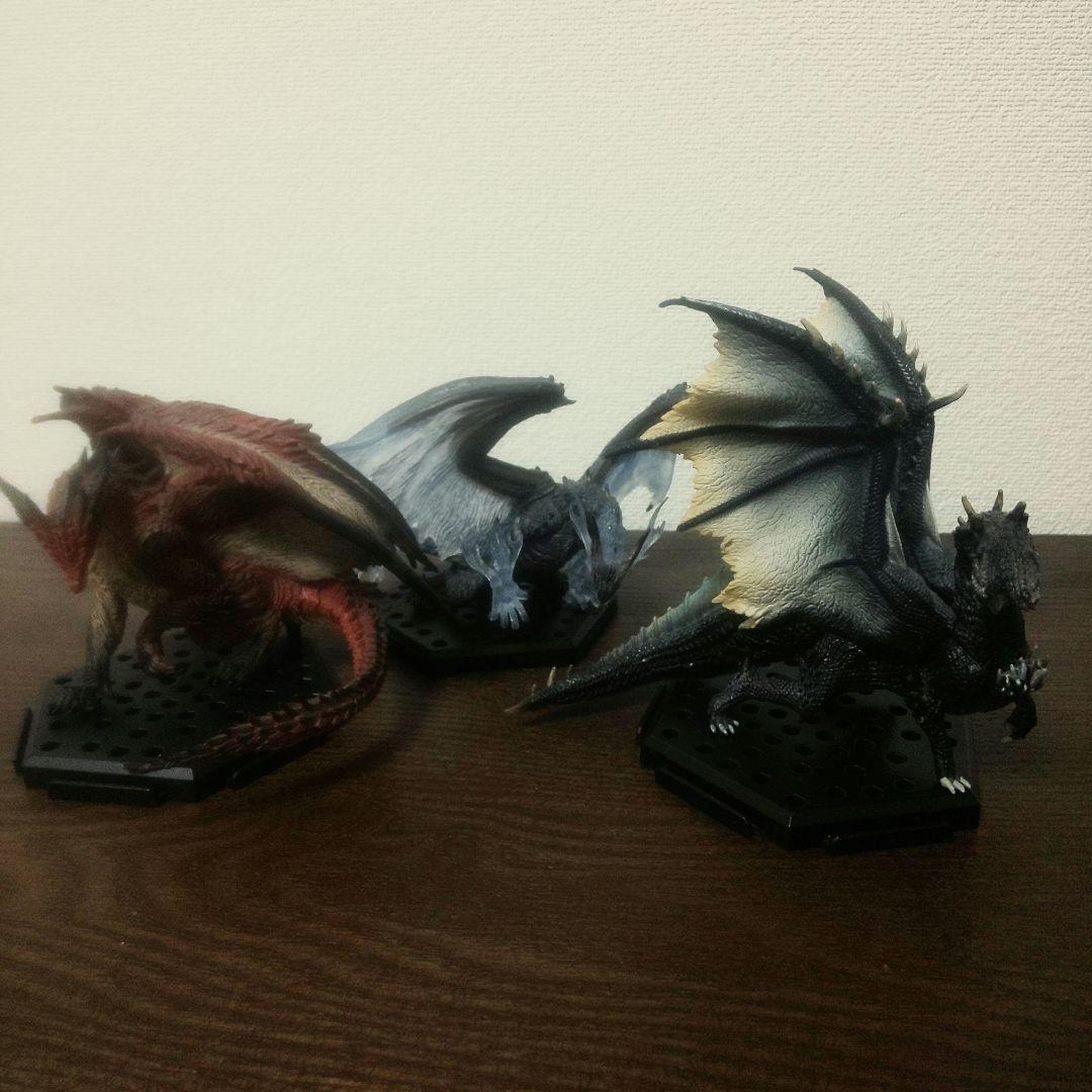 モンスターハンターフィギュア 3体セット