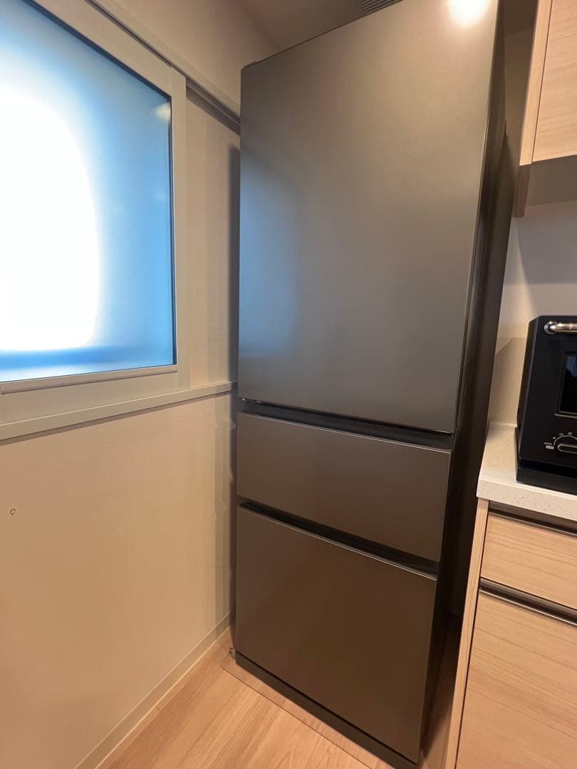 福*膳様 美品 MITSUBISHI 冷凍冷蔵庫 2024年製 MR-CX37K