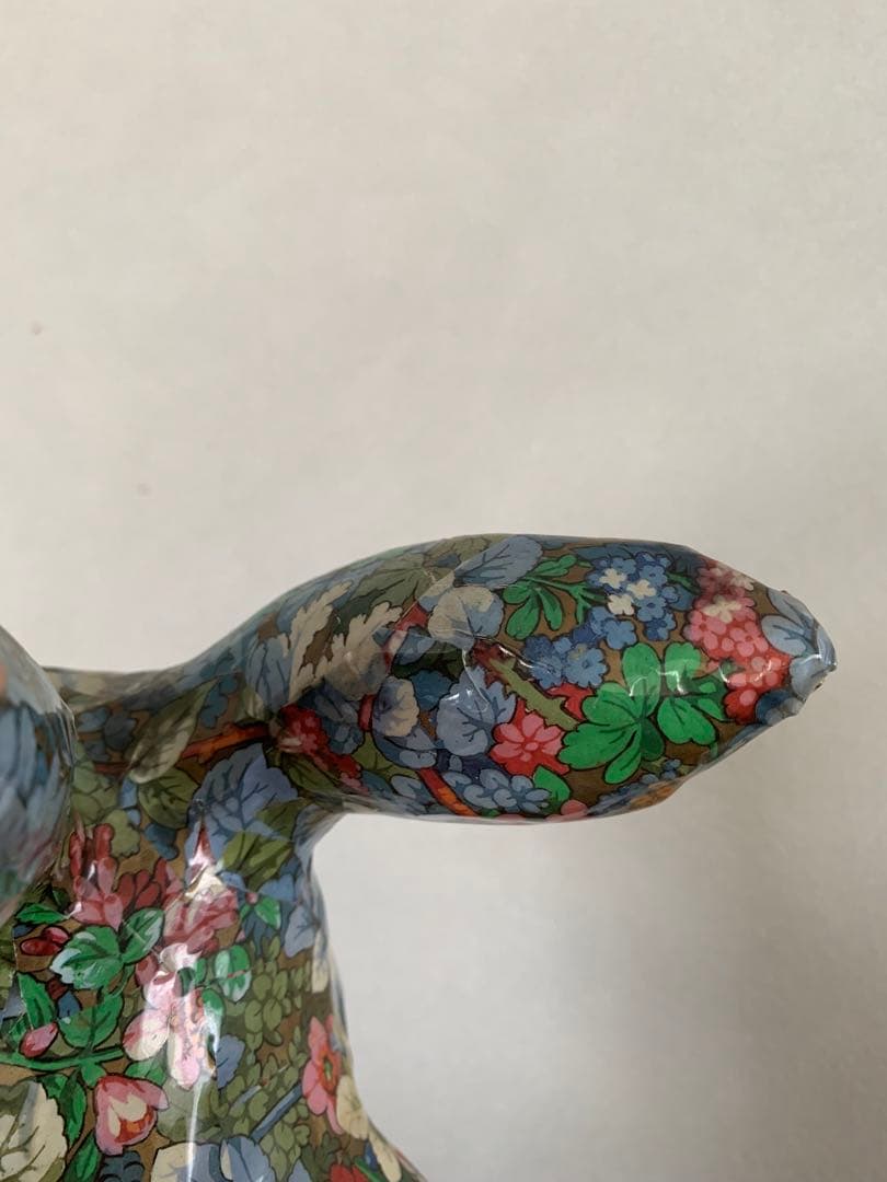 ポーセリン製　うさぎ　フィギュリン　大