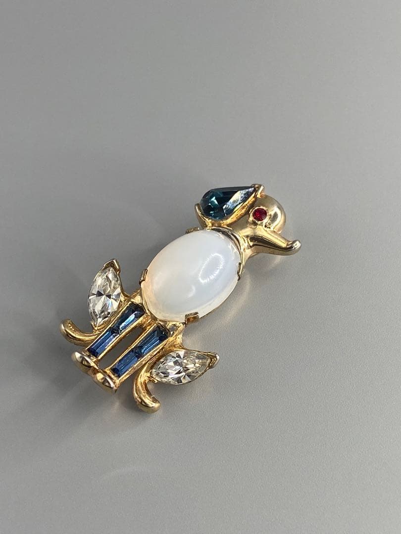 lotuscloud 2450⭐️TRIFARI トリファリ ブローチ ビンテージ