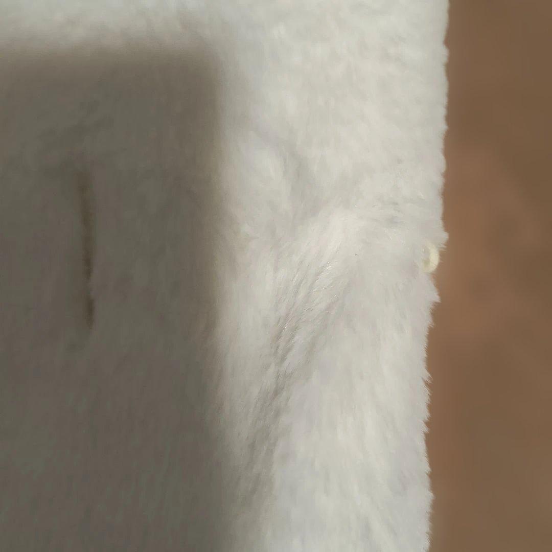 PINK HOUSEフワフワ起毛素材 猫ちゃんホワイトマフラー（未使用、保管品）